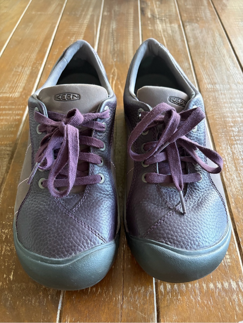 KEEN presidio  Casual Lace-Up Shoes in Plum 9.5